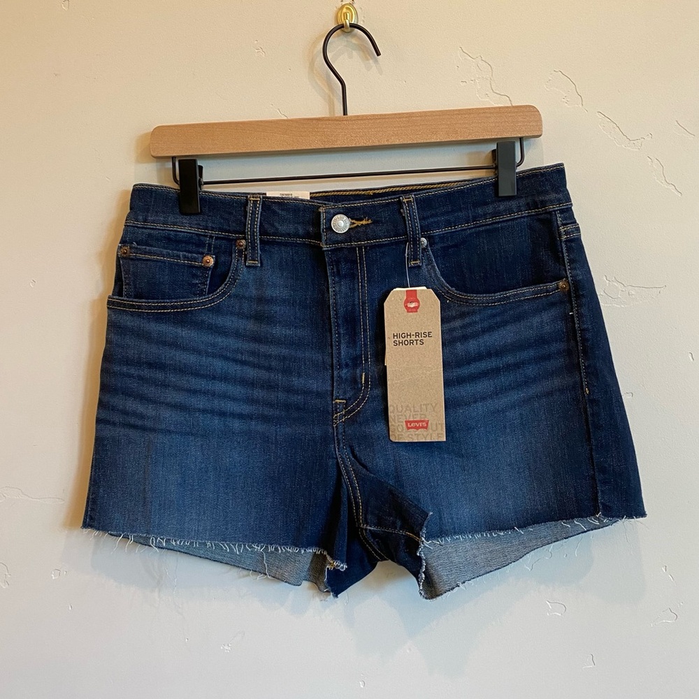 LEVI’S High-Rise 501 Denim Shorts Waist 31 Size 12